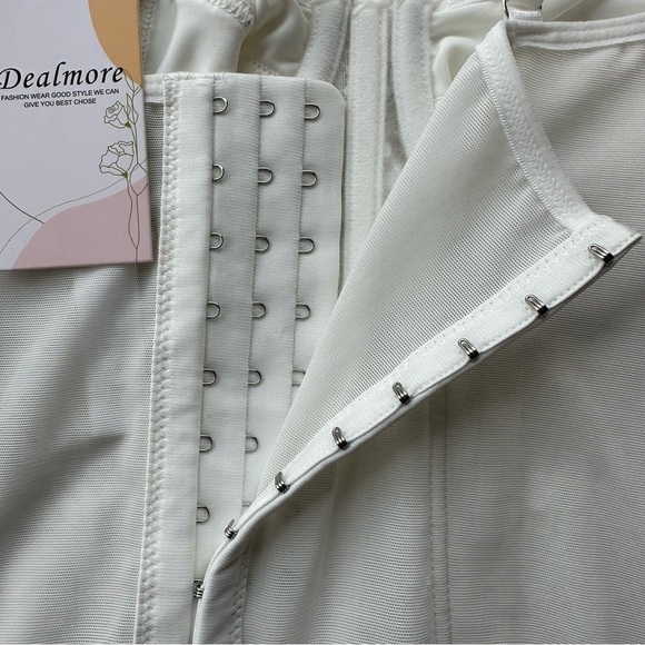 Dealmore White Spaghetti Strap Lace Corset Bustier Top, NWT, Large - Picture 5 of 8